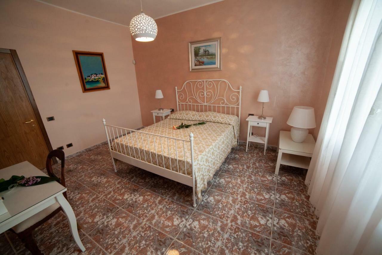 Relais D 'Itria Bed & Breakfast Grottaglie Exterior photo